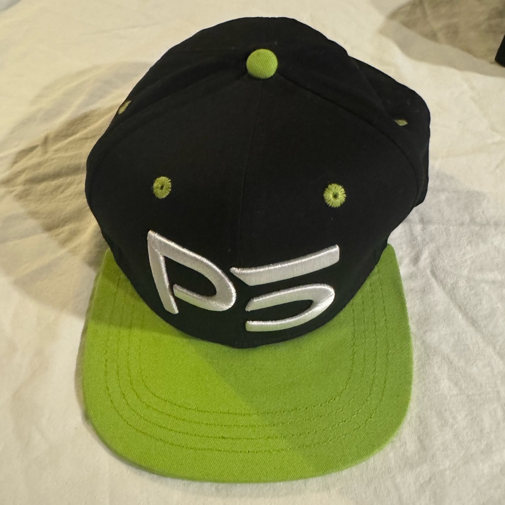 Black & Green P5 Cap
Phase 5 Boards